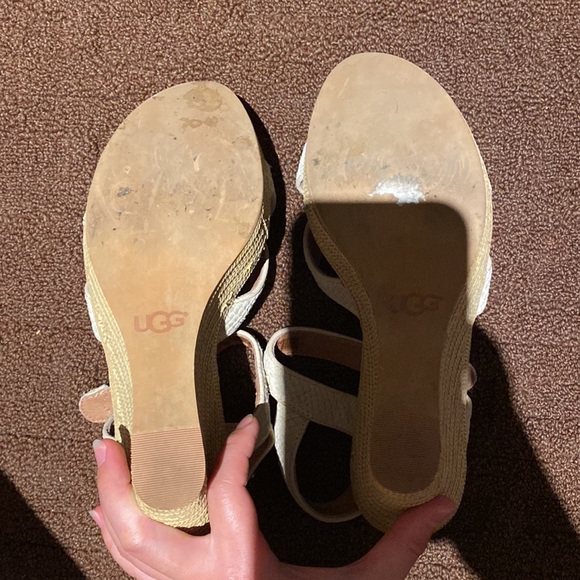 UGG never worn - Picture 5 of 7